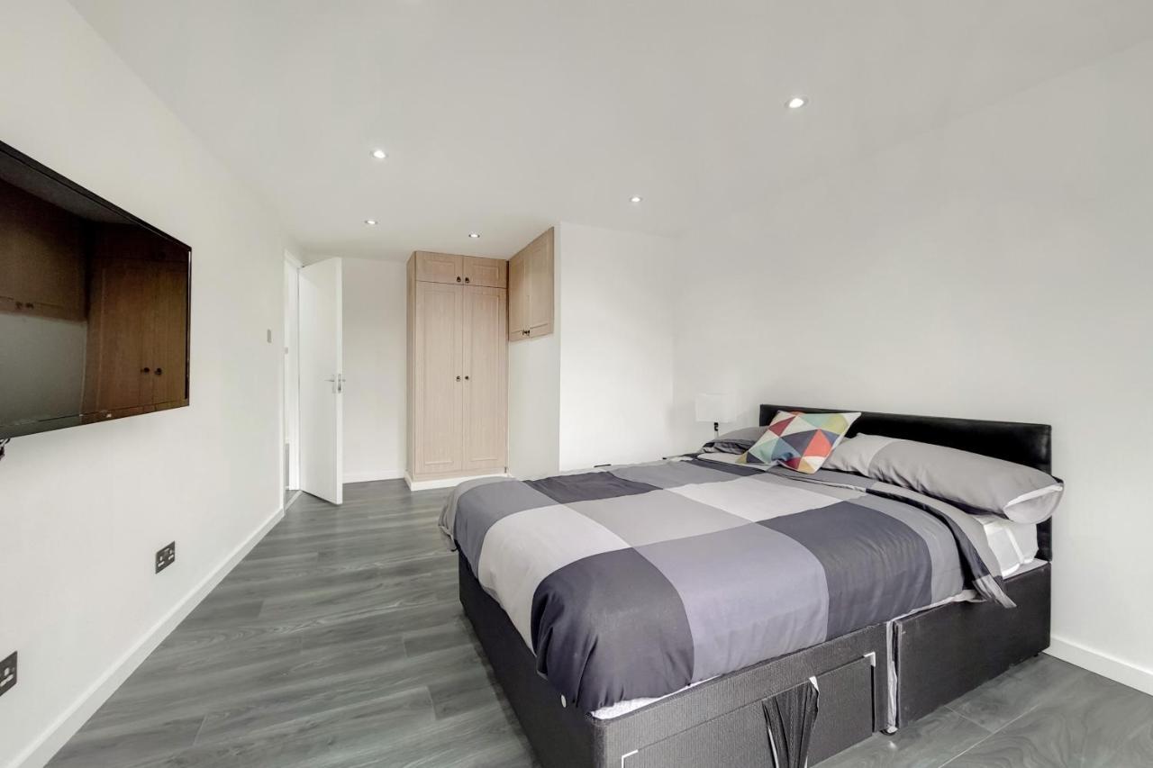 Lovely 4 Bed Apartment Perfect For Families! 伦敦 外观 照片